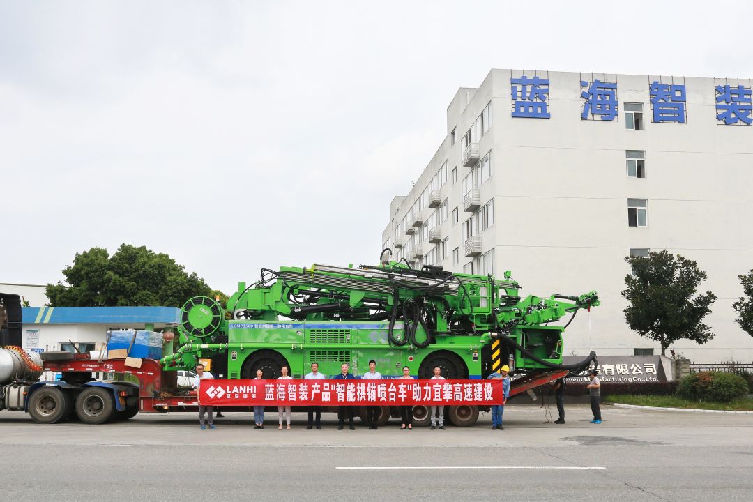 如何選擇出濕噴機(jī)械手生產(chǎn)廠家？可以從這3方面著手(圖1)